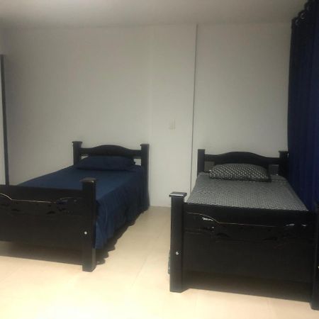 Hostal Central Beach San Andrés المظهر الخارجي الصورة