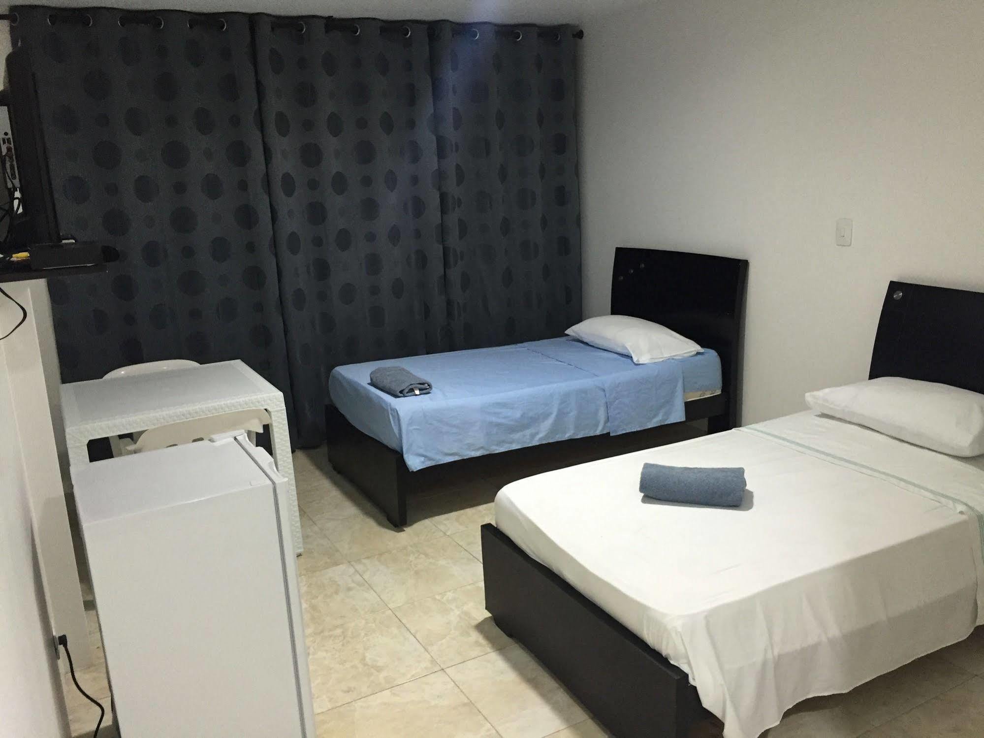 Hostal Central Beach San Andrés المظهر الخارجي الصورة