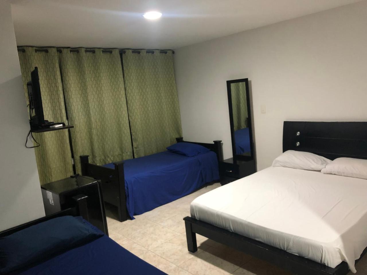 Hostal Central Beach San Andrés المظهر الخارجي الصورة