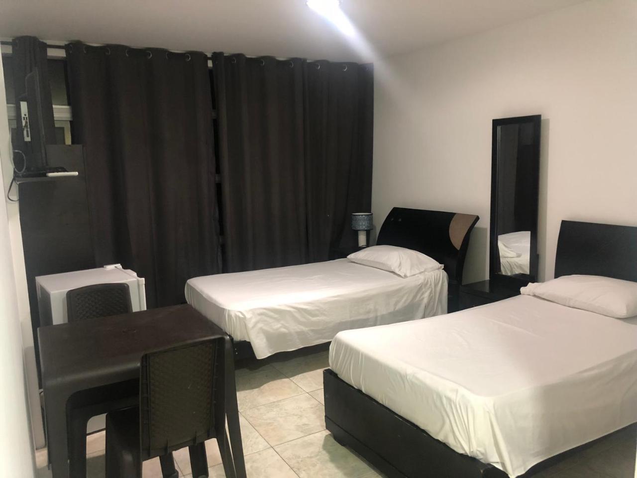 Hostal Central Beach San Andrés المظهر الخارجي الصورة